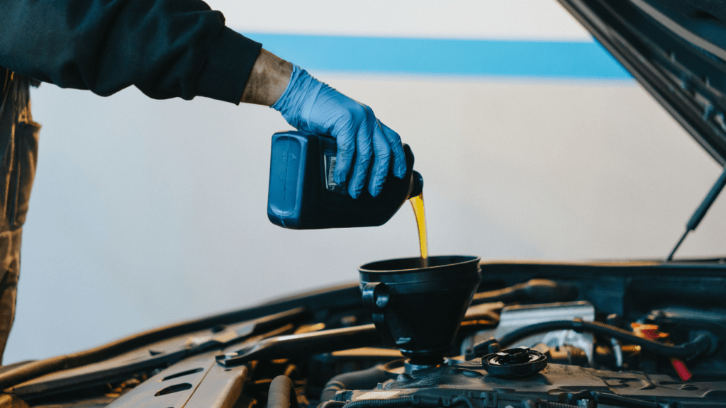 Changing oil's car